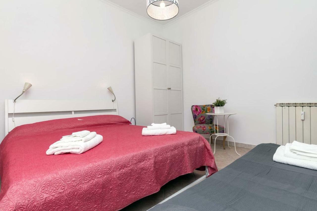 Il Cortiletto Di Via Tuscolana Apartment Roma Exterior foto