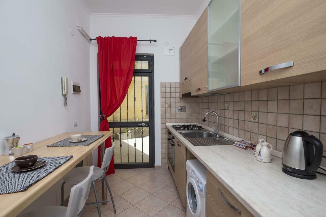 Il Cortiletto Di Via Tuscolana Apartment Roma Exterior foto
